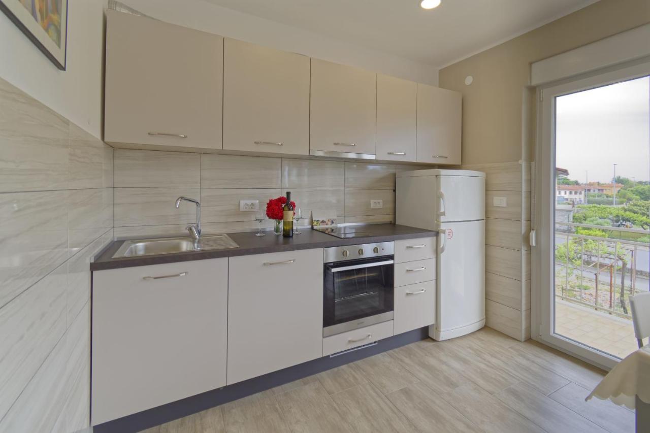 Apartment Patrik By Rent Istria Umag Eksteriør billede